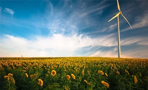 Precision on the Prairie: Wind Turbine Painting Machines in Agricultural Landscapes